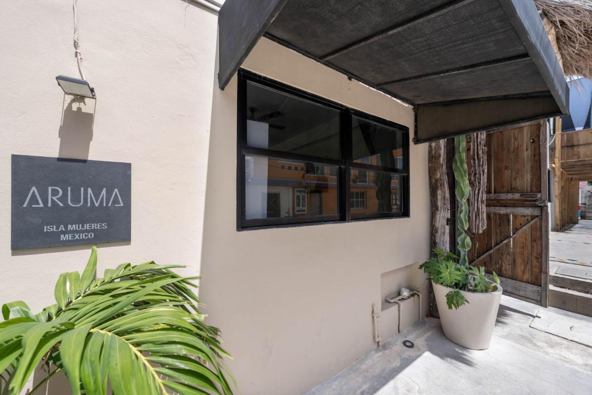 Aruma Boutique