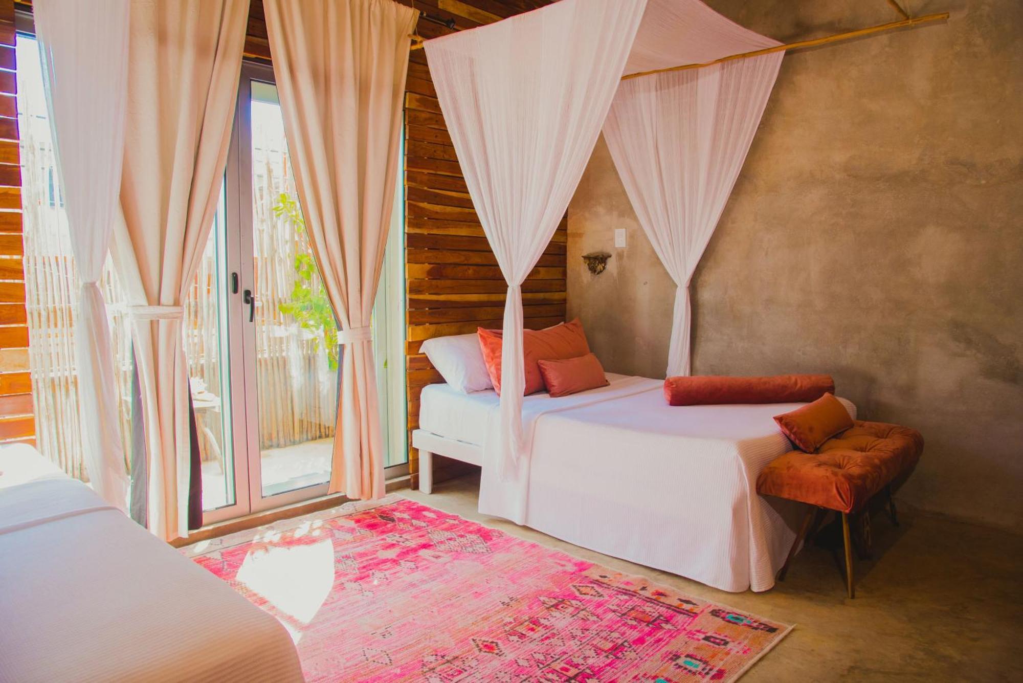 Villa Aruma Boutique *
